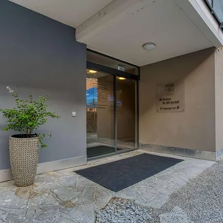 Boutique By Empa 3*