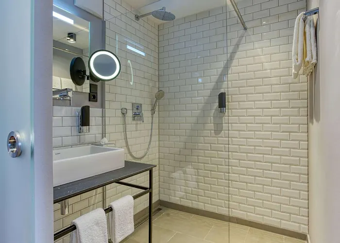 Centro Stern City, Trademark Collection By Wyndham Отель