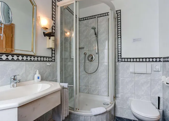 Centro Stern City, Trademark Collection By Wyndham 3*