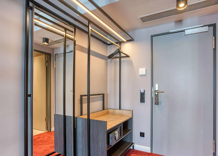 Centro Stern City, Trademark Collection By Wyndham Отель 3*