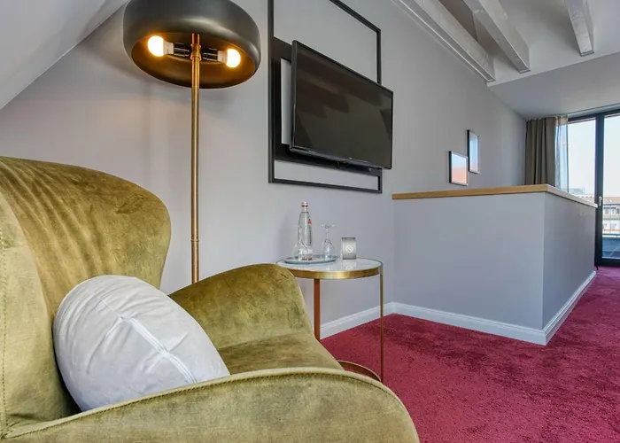 Centro Stern City, Trademark Collection By Wyndham Отель 3*