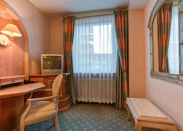 Centro Stern City, Trademark Collection By Wyndham