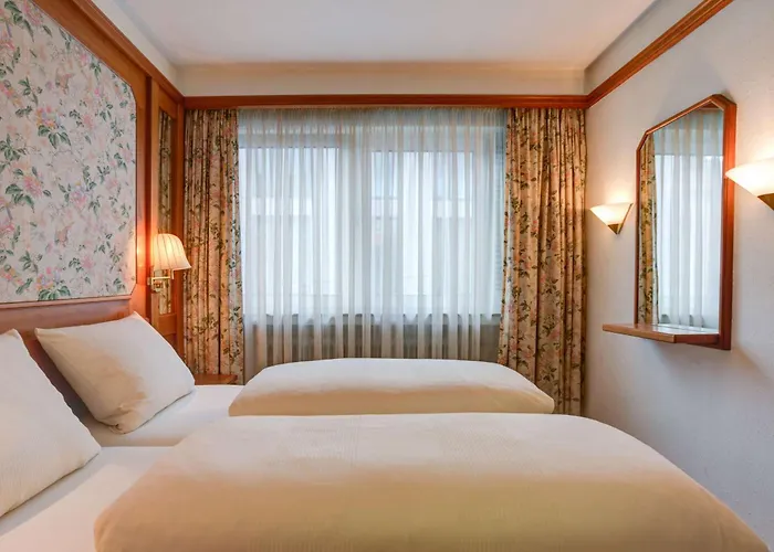 Centro Stern City, Trademark Collection By Wyndham Отель 3*